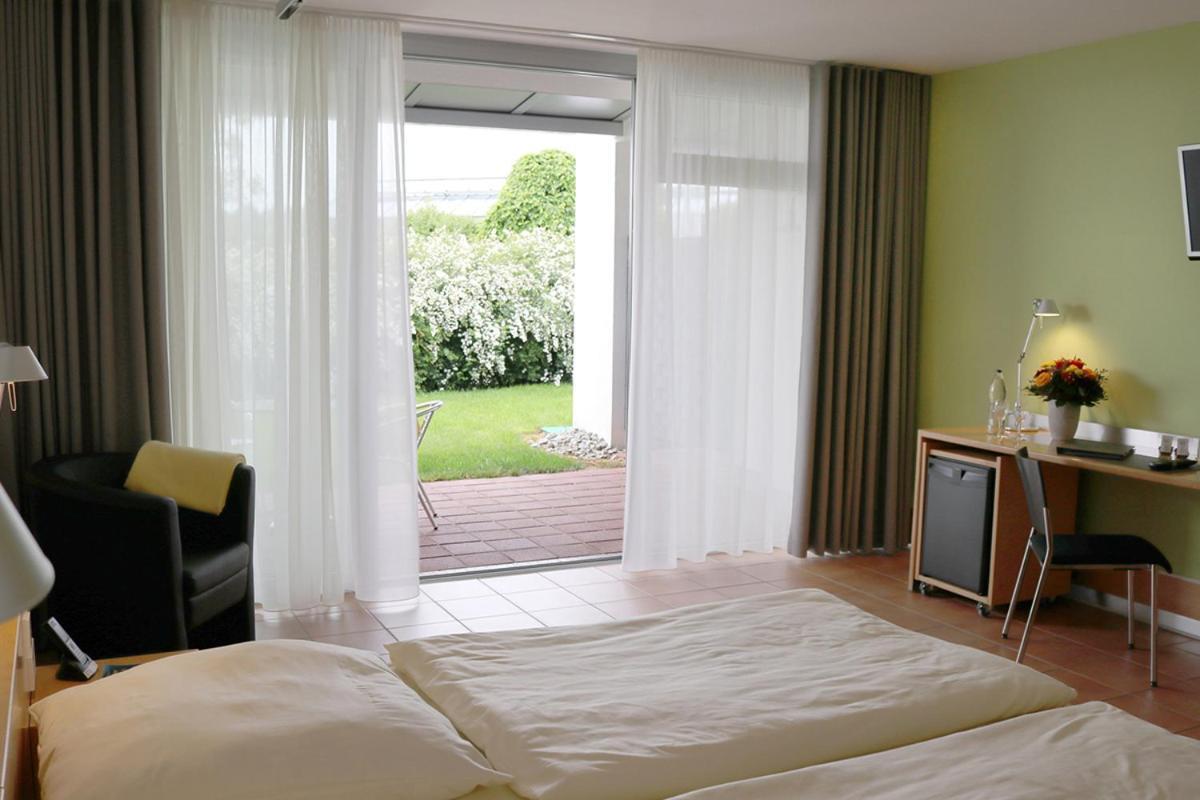 Seminarhotel In Der Manfred-Sauer-Stiftung Lobbach Εξωτερικό φωτογραφία