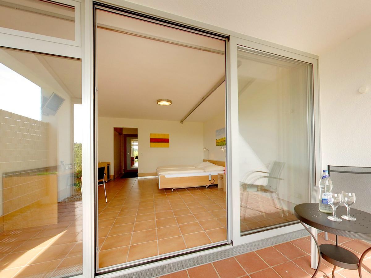 Seminarhotel In Der Manfred-Sauer-Stiftung Lobbach Δωμάτιο φωτογραφία